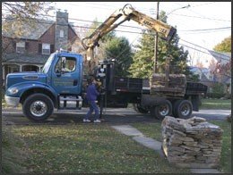 Dumptruck with Crane